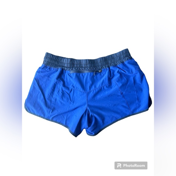Women’s Patagonia Running Shorts - Picture 2 of 4